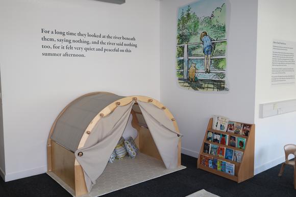 Family study room close up of den